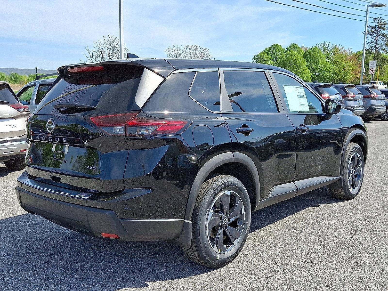 2025 Nissan Rogue AWD SV