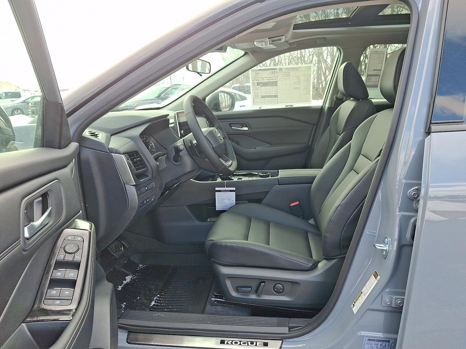 2026 Nissan Rogue Dark Armor™