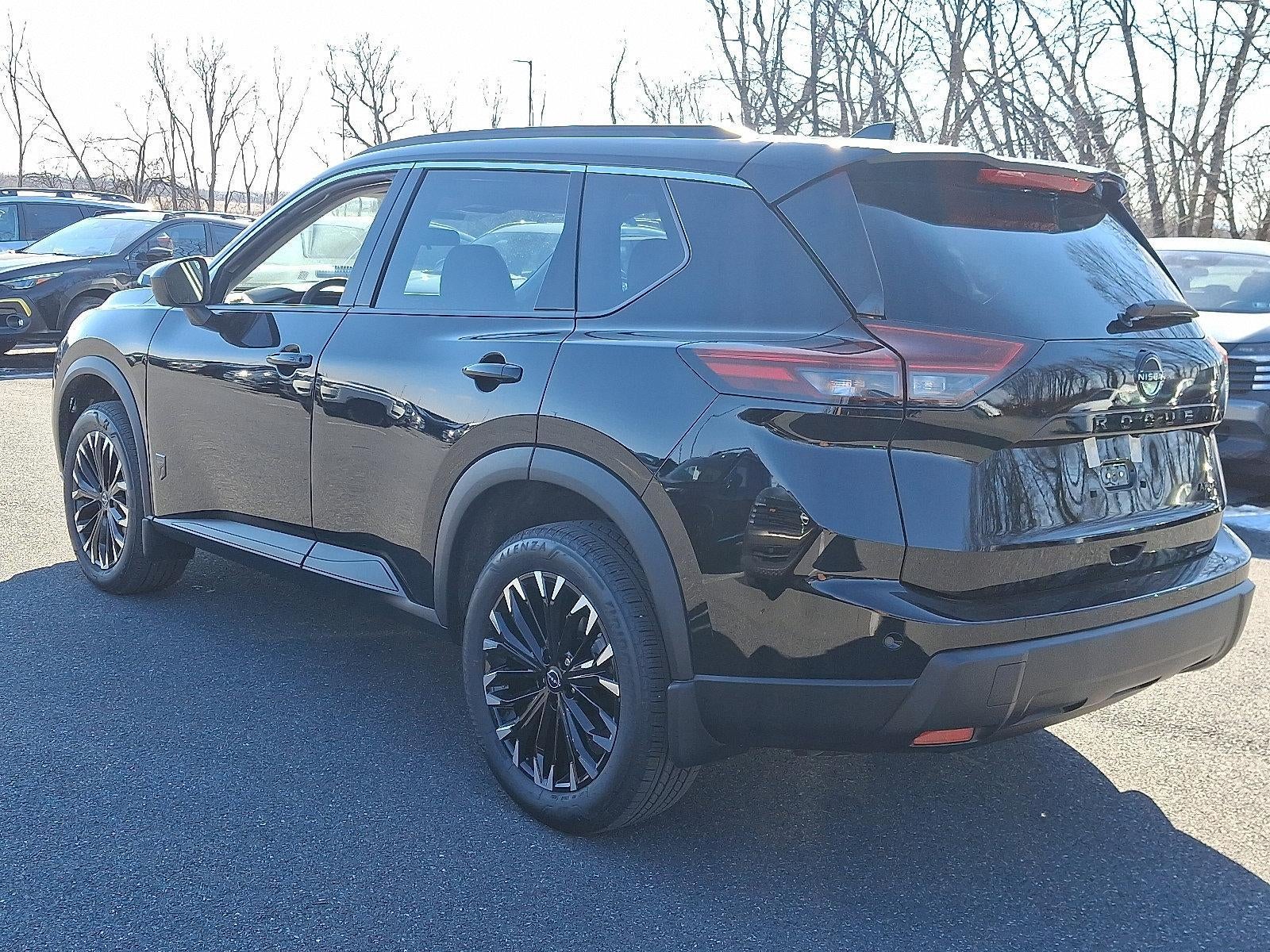 2026 Nissan Rogue Dark Armor™