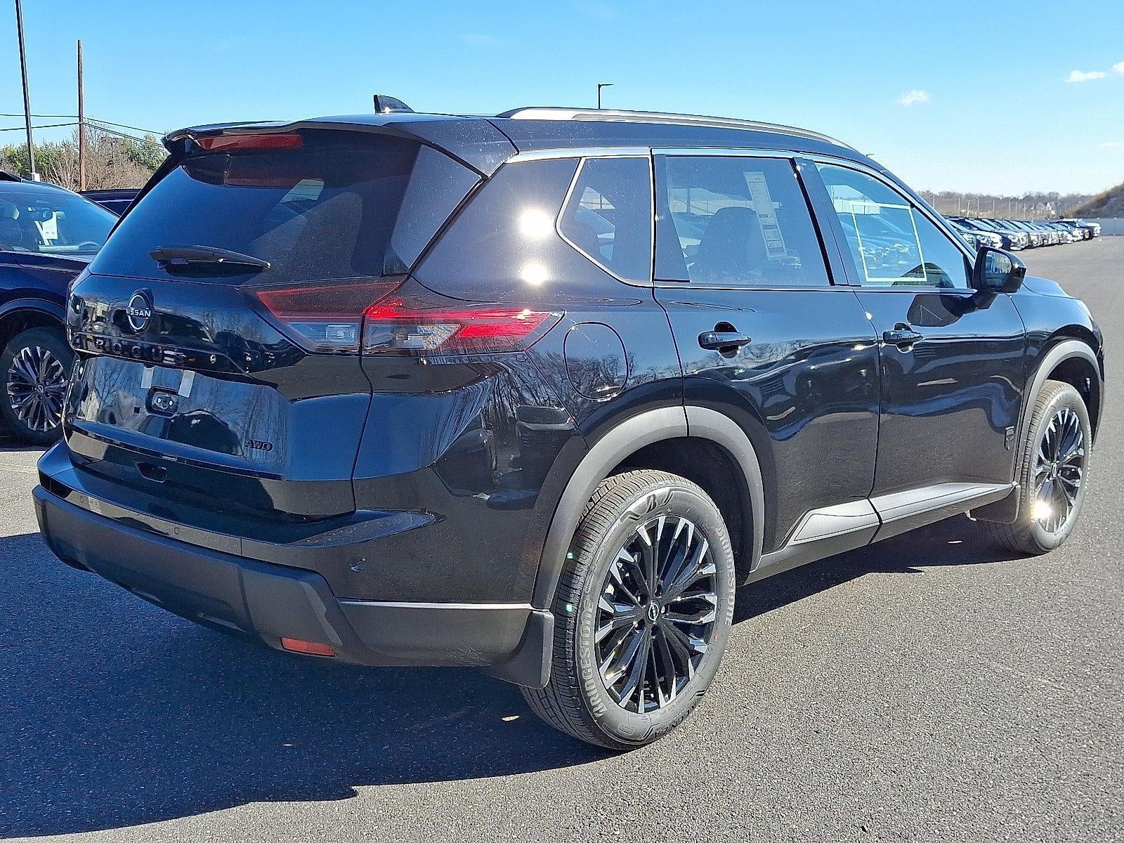 2026 Nissan Rogue Dark Armor™