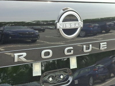 2025 Nissan Rogue AWD SV