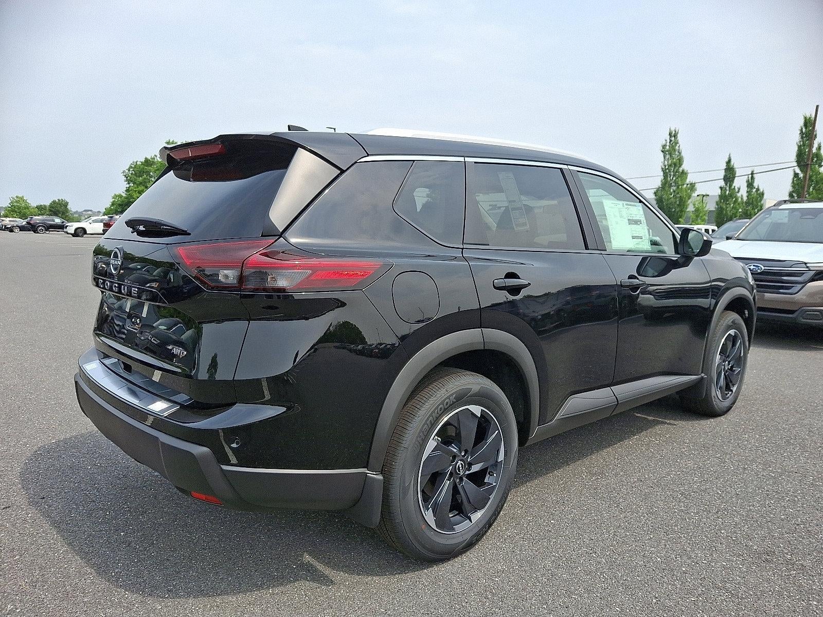2025 Nissan Rogue AWD SV