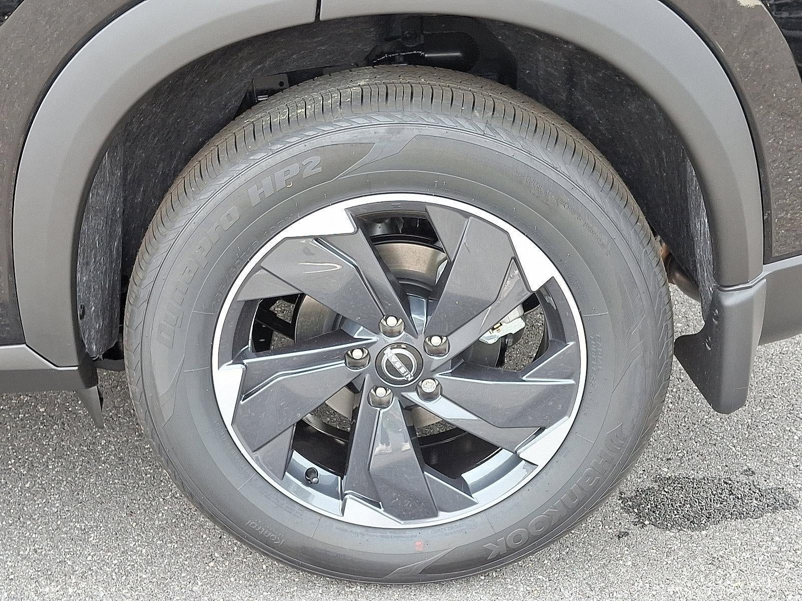 2025 Nissan Rogue AWD SV