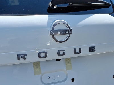 2025 Nissan Rogue AWD SV