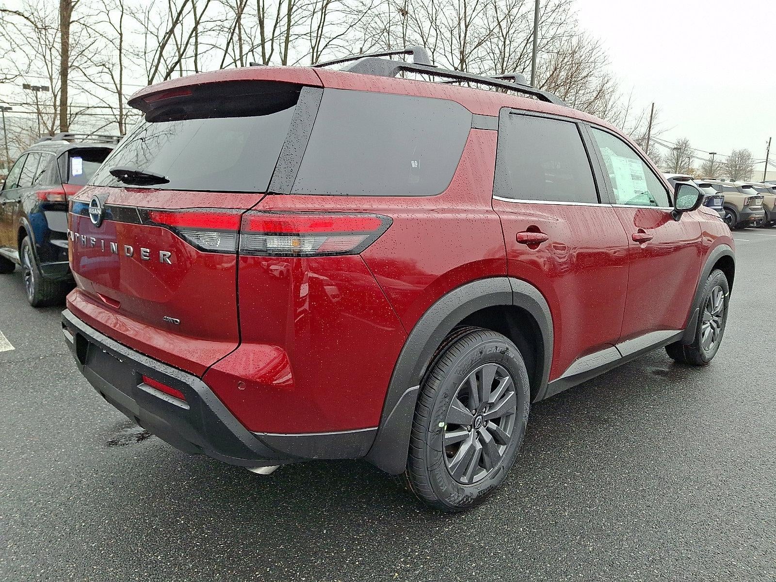 2026 Nissan Pathfinder SV