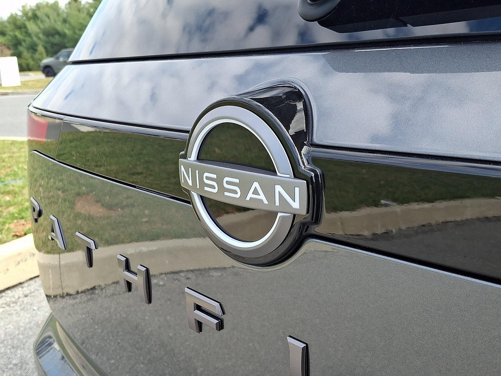 2026 Nissan Pathfinder SV