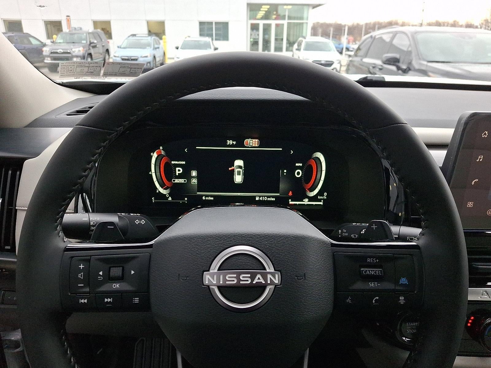 2026 Nissan Pathfinder SL