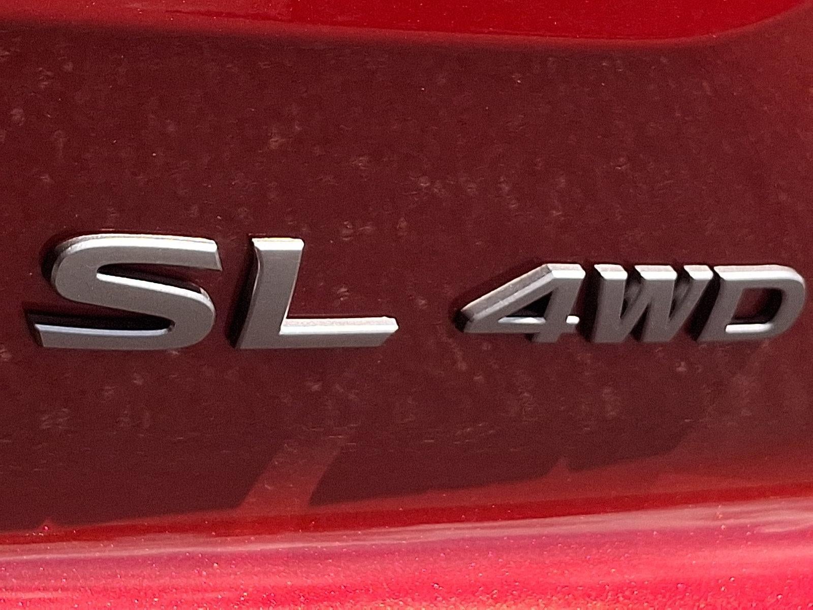2026 Nissan Pathfinder SL 4WD
