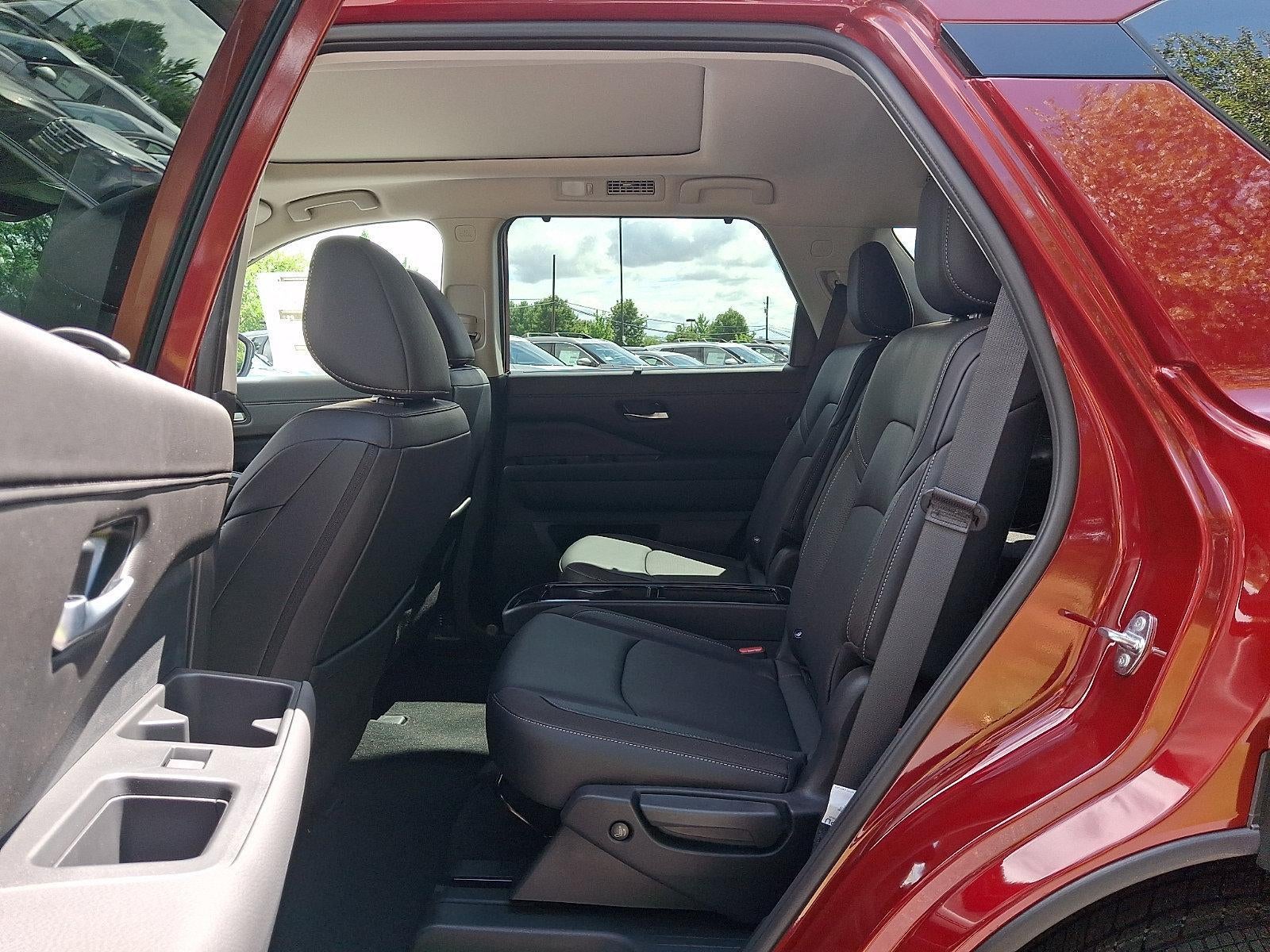 2026 Nissan Pathfinder SL 4WD