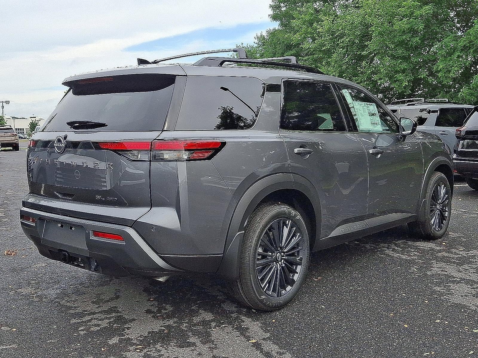 2026 Nissan Pathfinder SL 4WD
