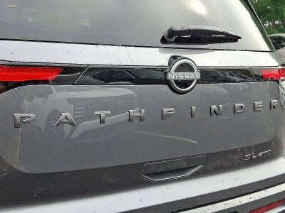 2026 Nissan Pathfinder SL 4WD
