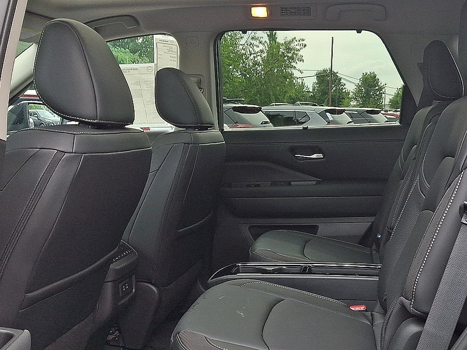 2026 Nissan Pathfinder SL 4WD