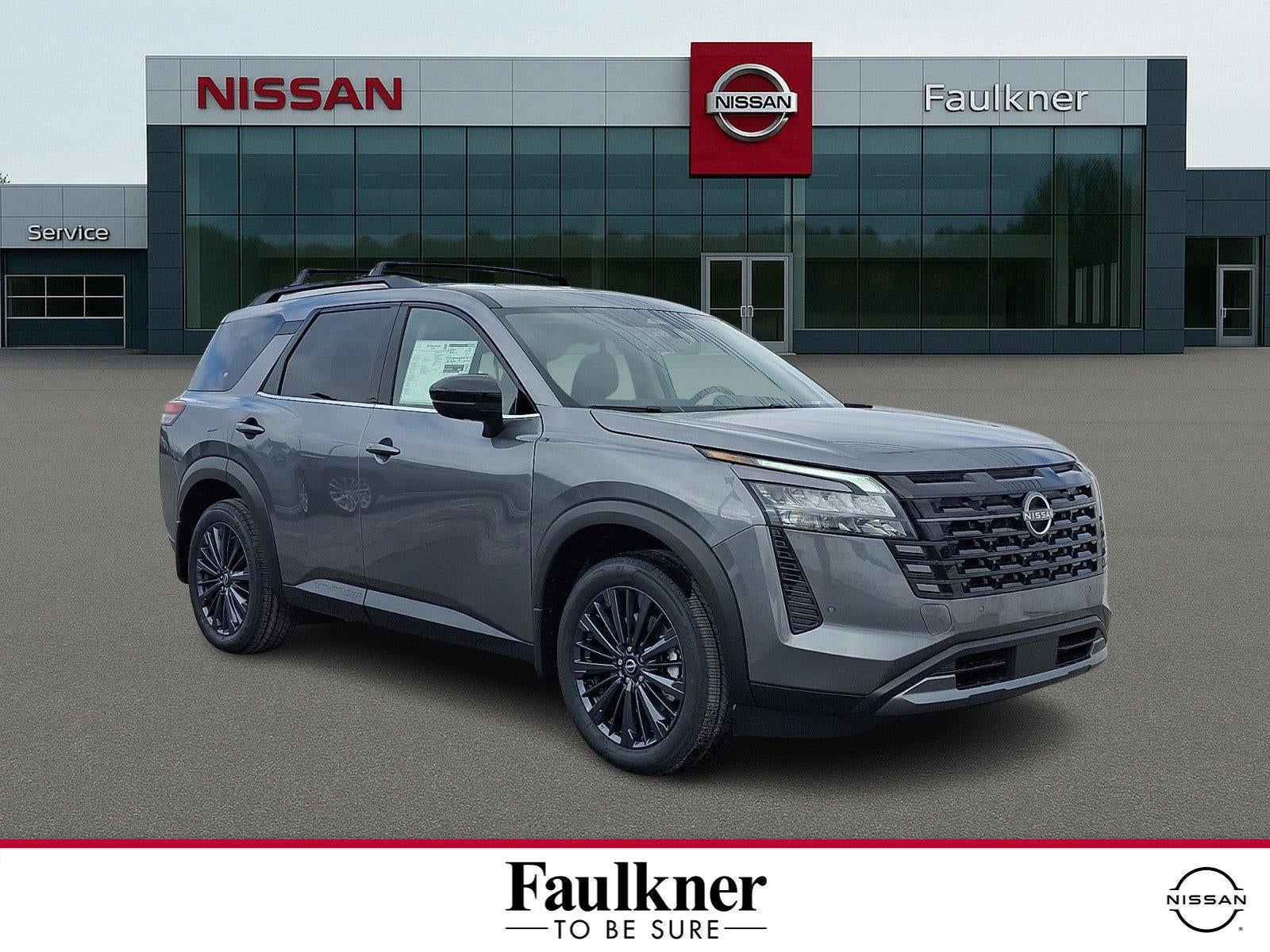 2026 Nissan Pathfinder SL