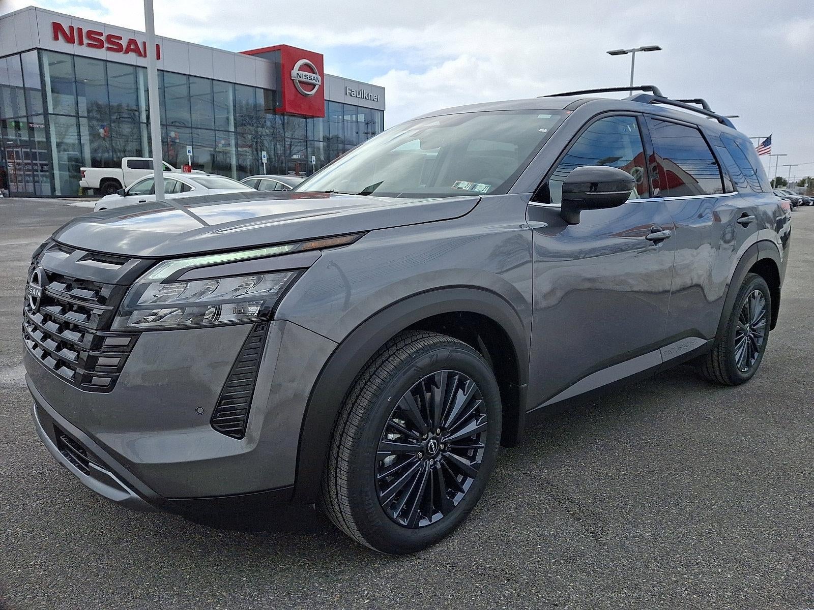 2026 Nissan Pathfinder SL