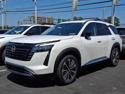 2026 Nissan Pathfinder Platinum 4WD