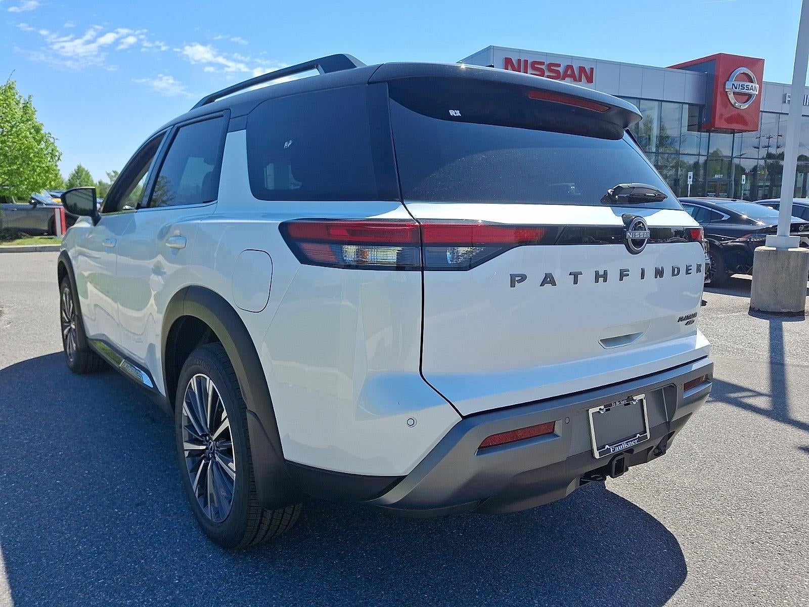 2026 Nissan Pathfinder Platinum 4WD