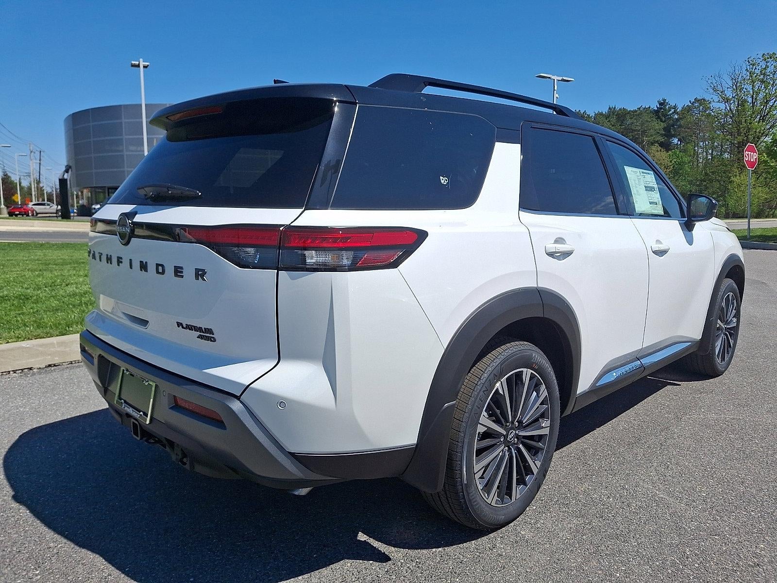 2026 Nissan Pathfinder Platinum 4WD