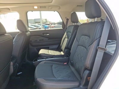 2026 Nissan Pathfinder Platinum 4WD