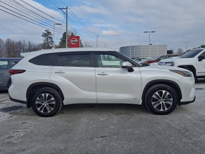 2023 Toyota Highlander Hybrid XLE AWD (Natl)