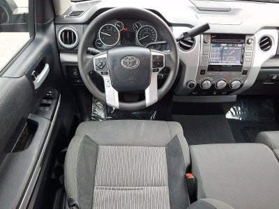 2015 Toyota Tundra 4WD Truck 4WD Double Cab Standard Bed 4.6L V8 SR5 (Natl)