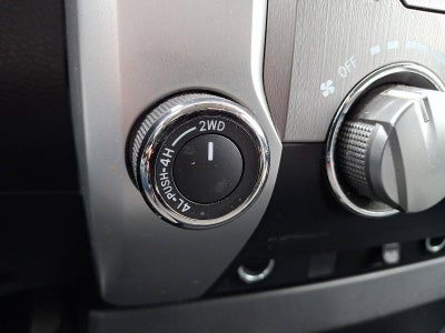 2015 Toyota Tundra 4WD Truck 4WD Double Cab Standard Bed 4.6L V8 SR5 (Natl)