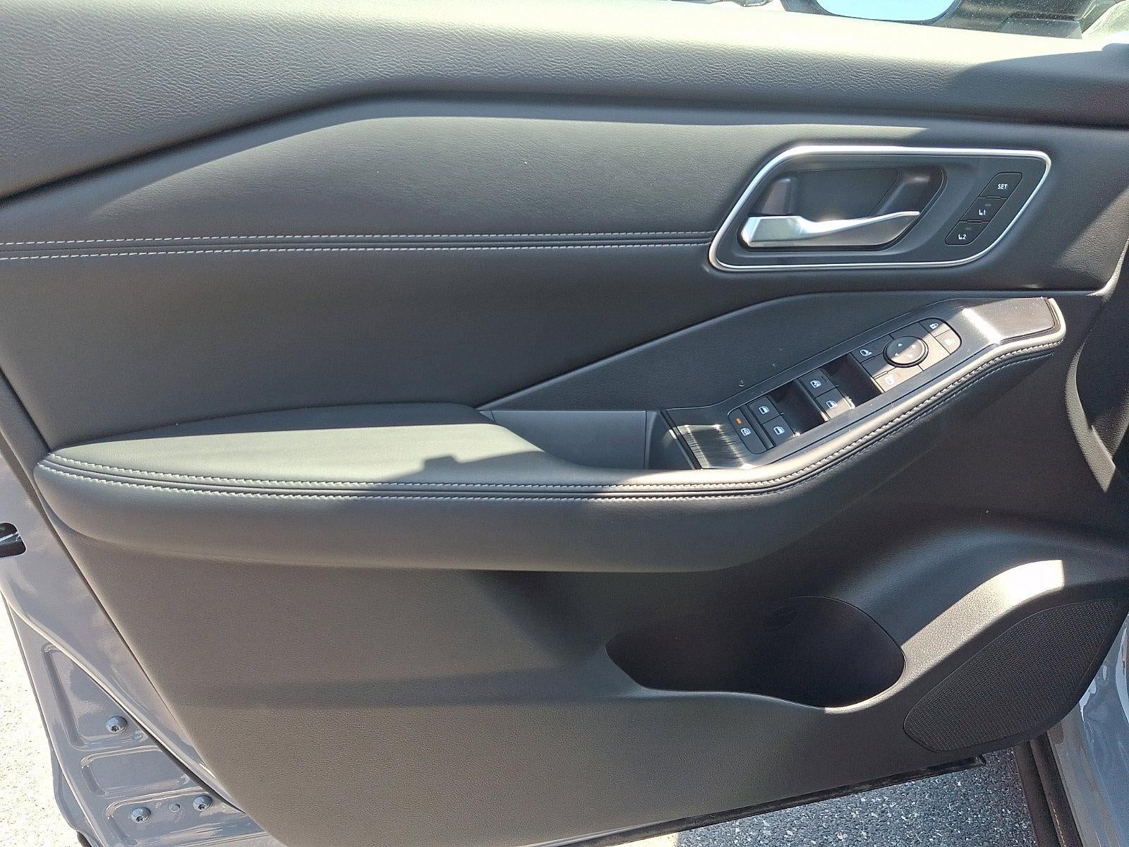 2026 Nissan Rogue 2026.5 AWD Platinum