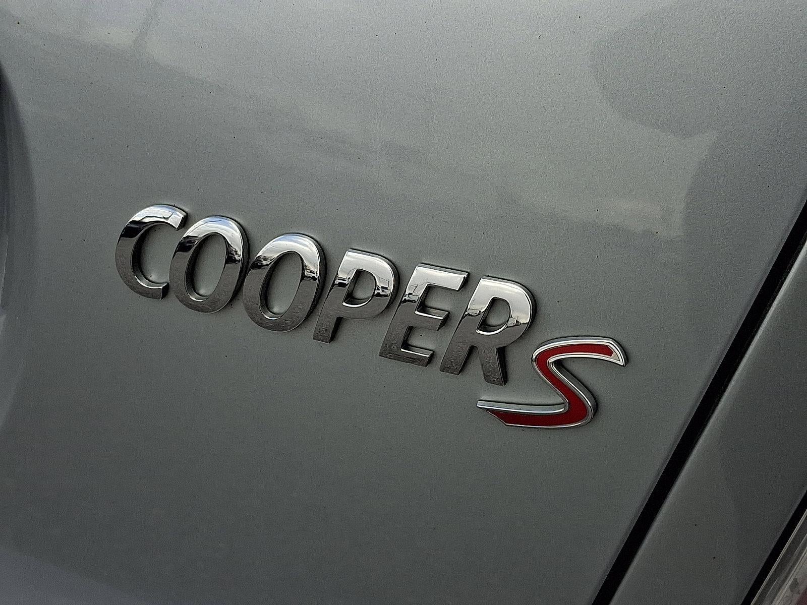 2004 MINI Cooper S Hardtop Base