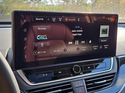 2025 Nissan Altima SR