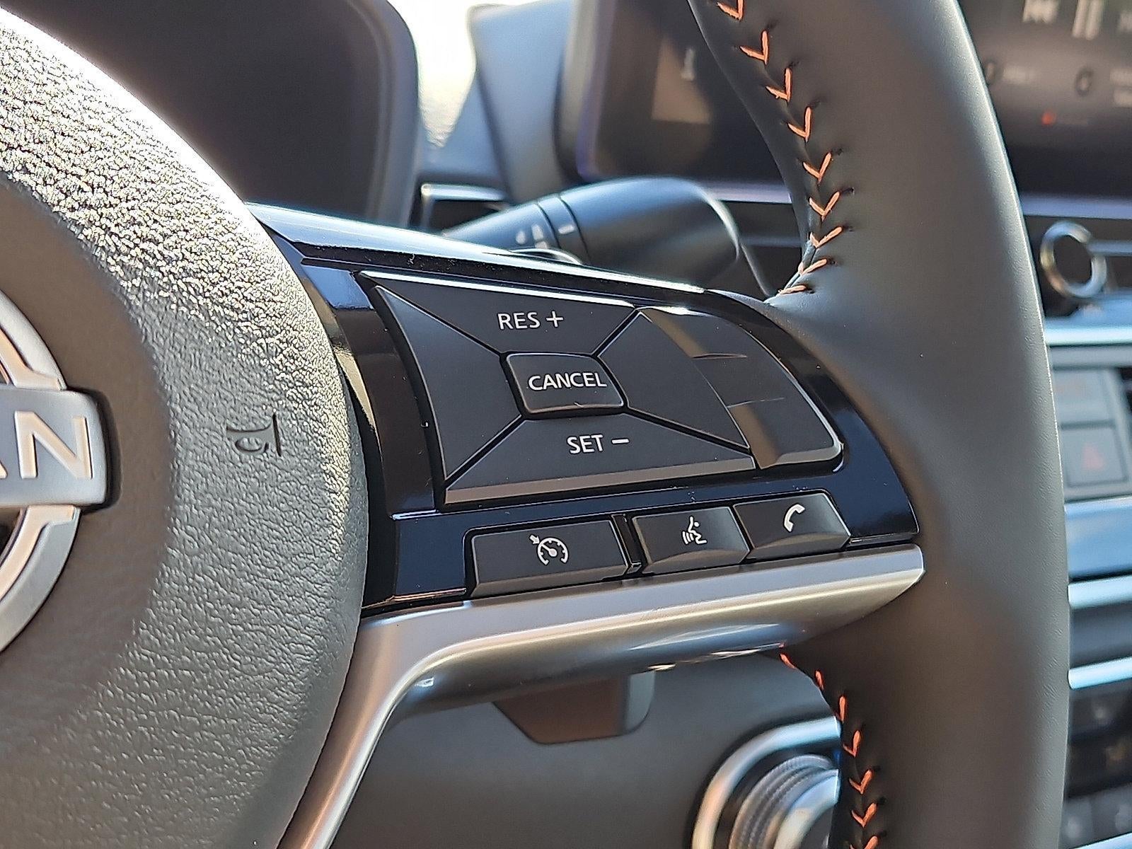 2025 Nissan Altima SR