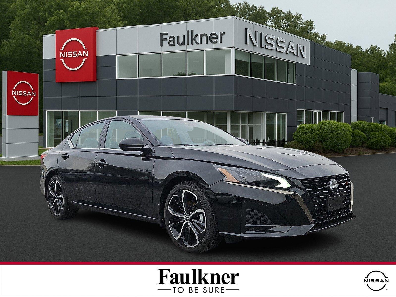 2025 Nissan Altima SR