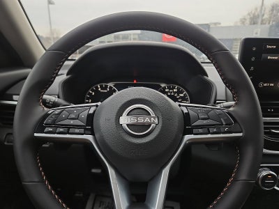 2025 Nissan Altima SR