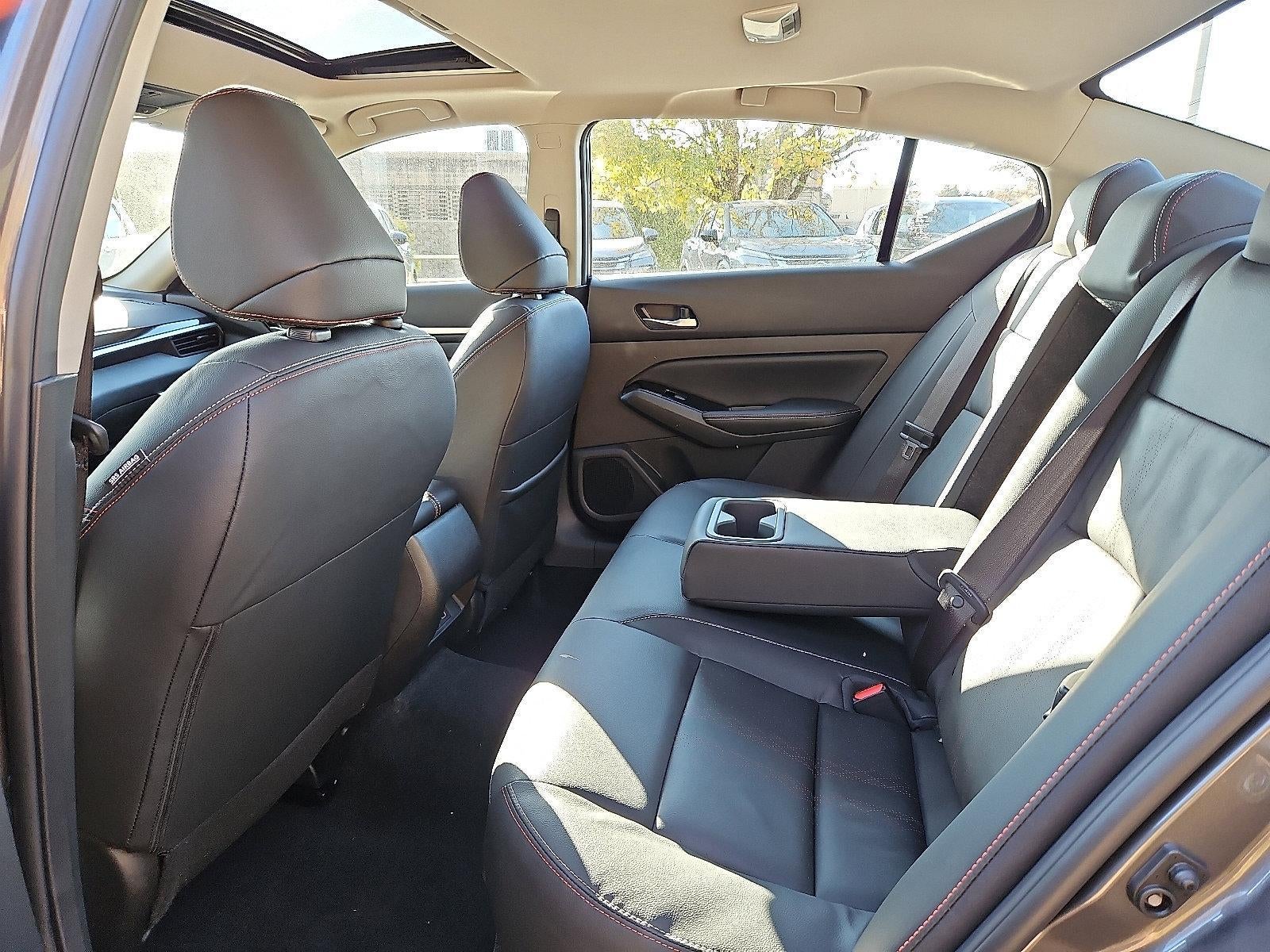 2025 Nissan Altima SR