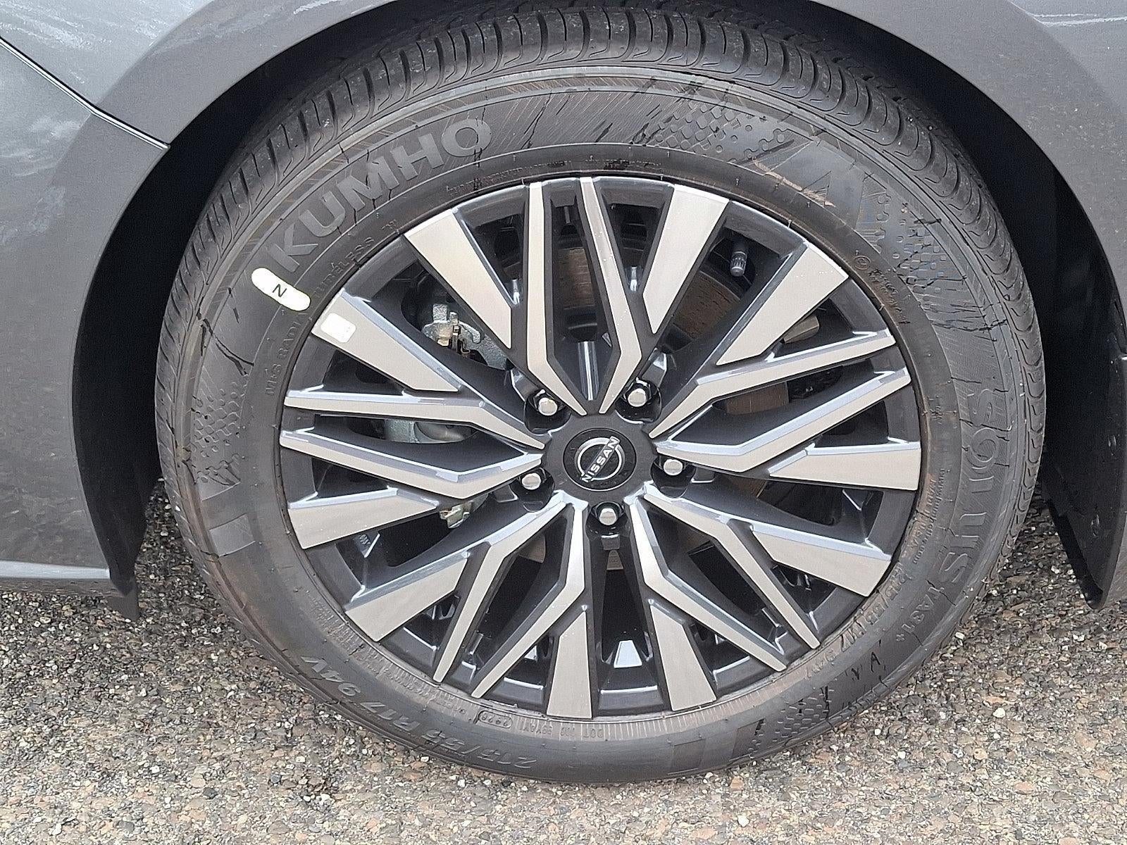 2026 Nissan Altima SV