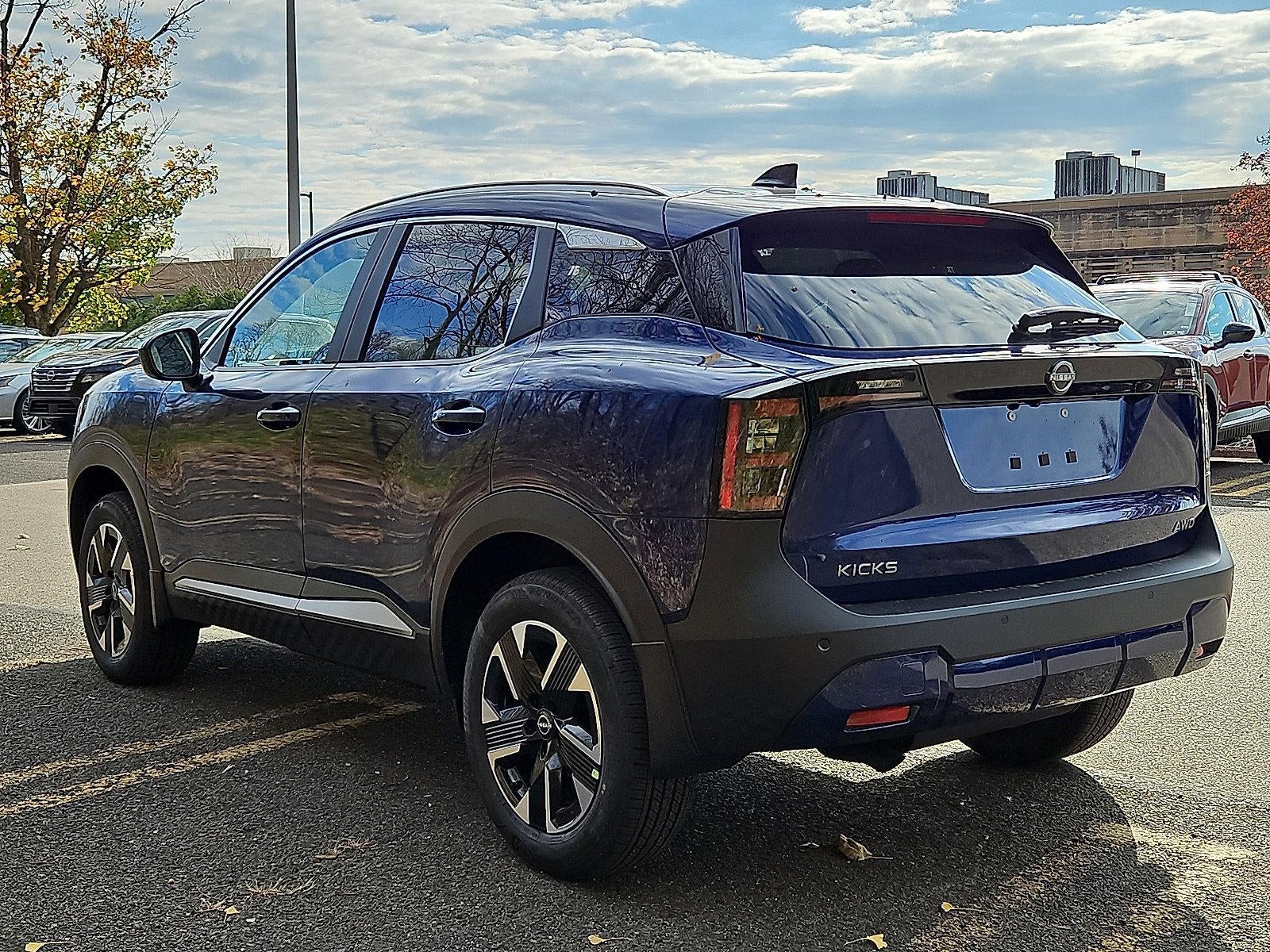 2026 Nissan Kicks SV