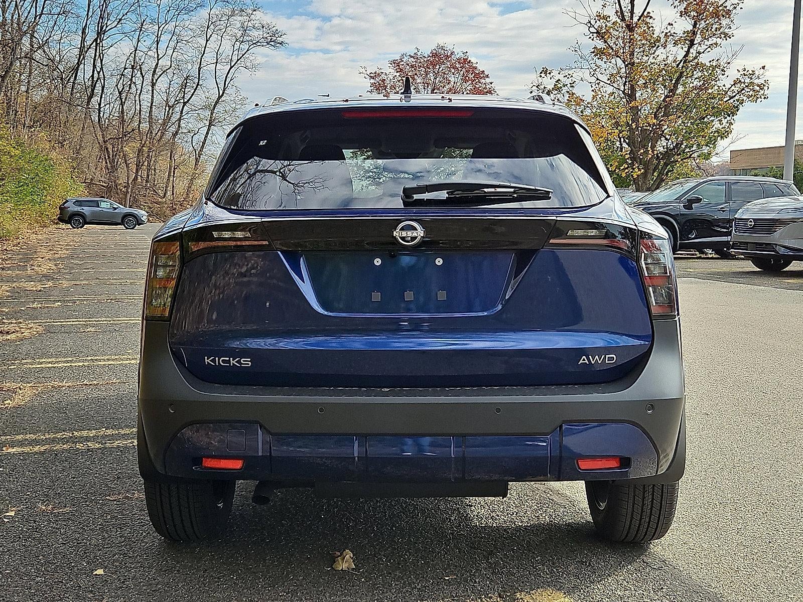 2026 Nissan Kicks SV