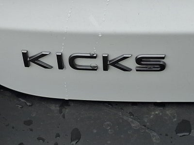 2027 Nissan Kicks SV
