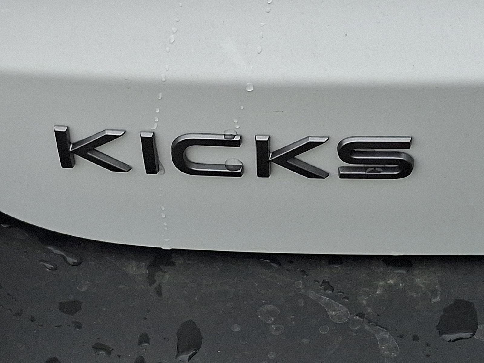2027 Nissan Kicks SV