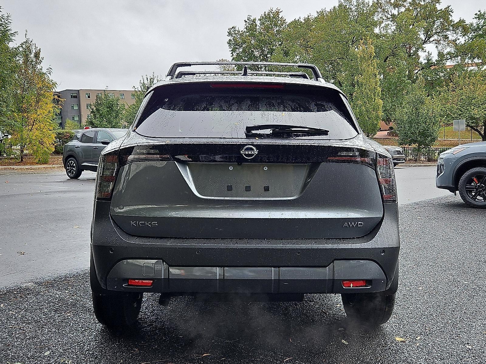 2026 Nissan Kicks SV