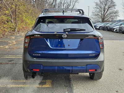 2026 Nissan Kicks SV