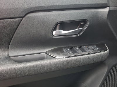 2027 Nissan Kicks SV