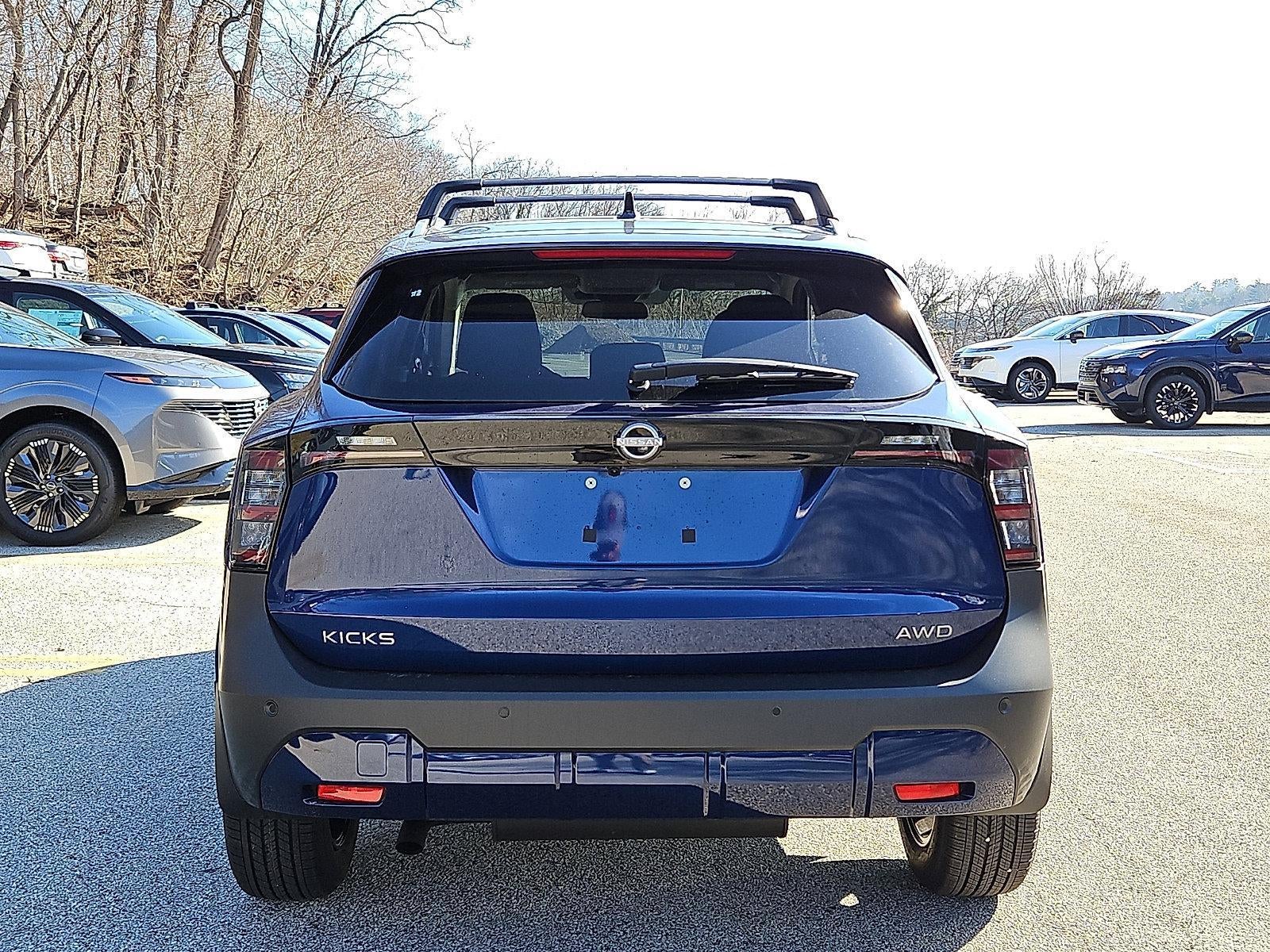 2026 Nissan Kicks SV