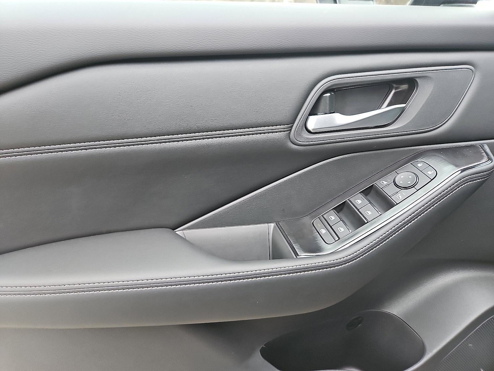 2026 Nissan Rogue 2026.5 AWD Dark Armor