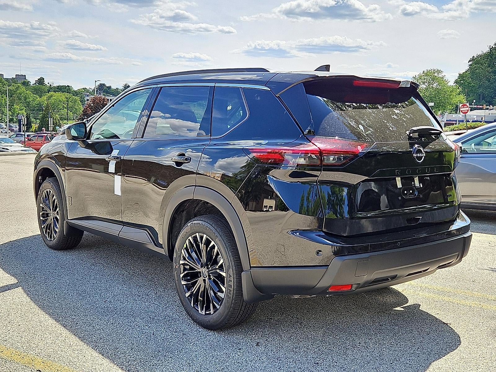 2026 Nissan Rogue 2026.5 AWD Dark Armor