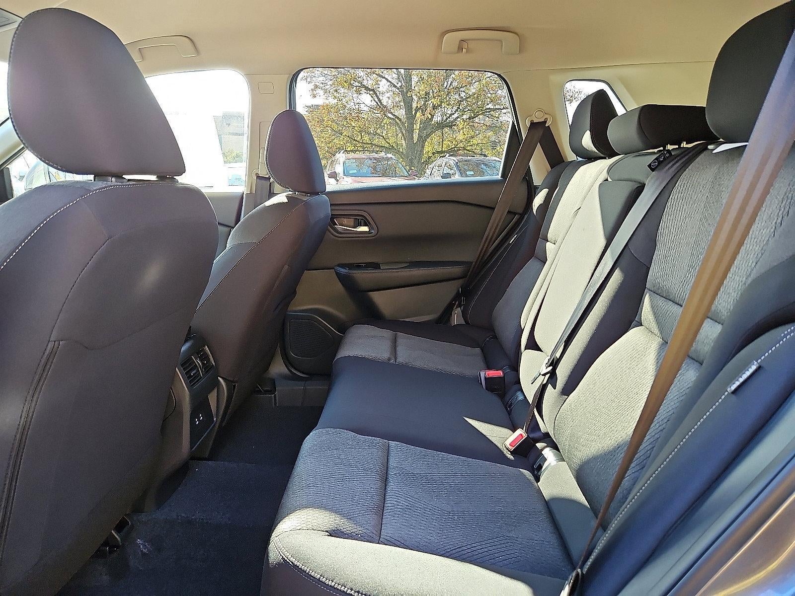 2026 Nissan Rogue AWD SV *Ltd Avail*