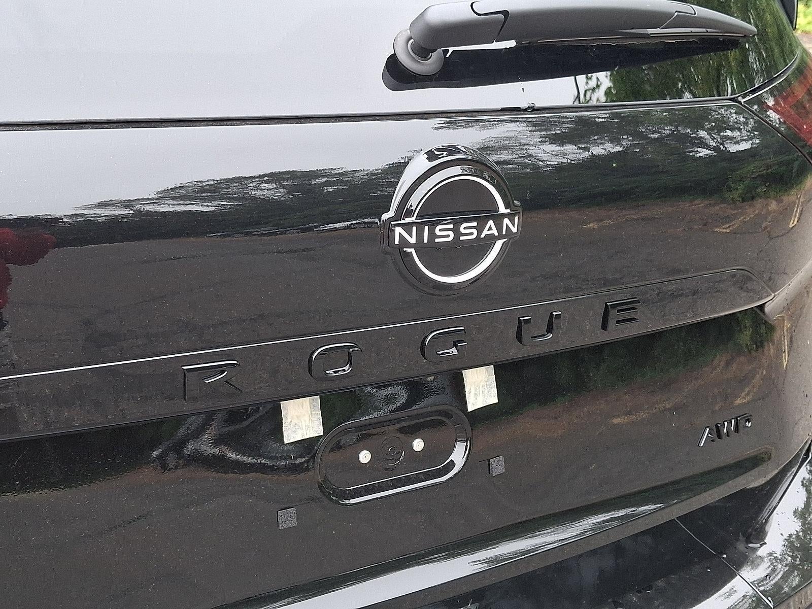 2026 Nissan Rogue Dark Armor™