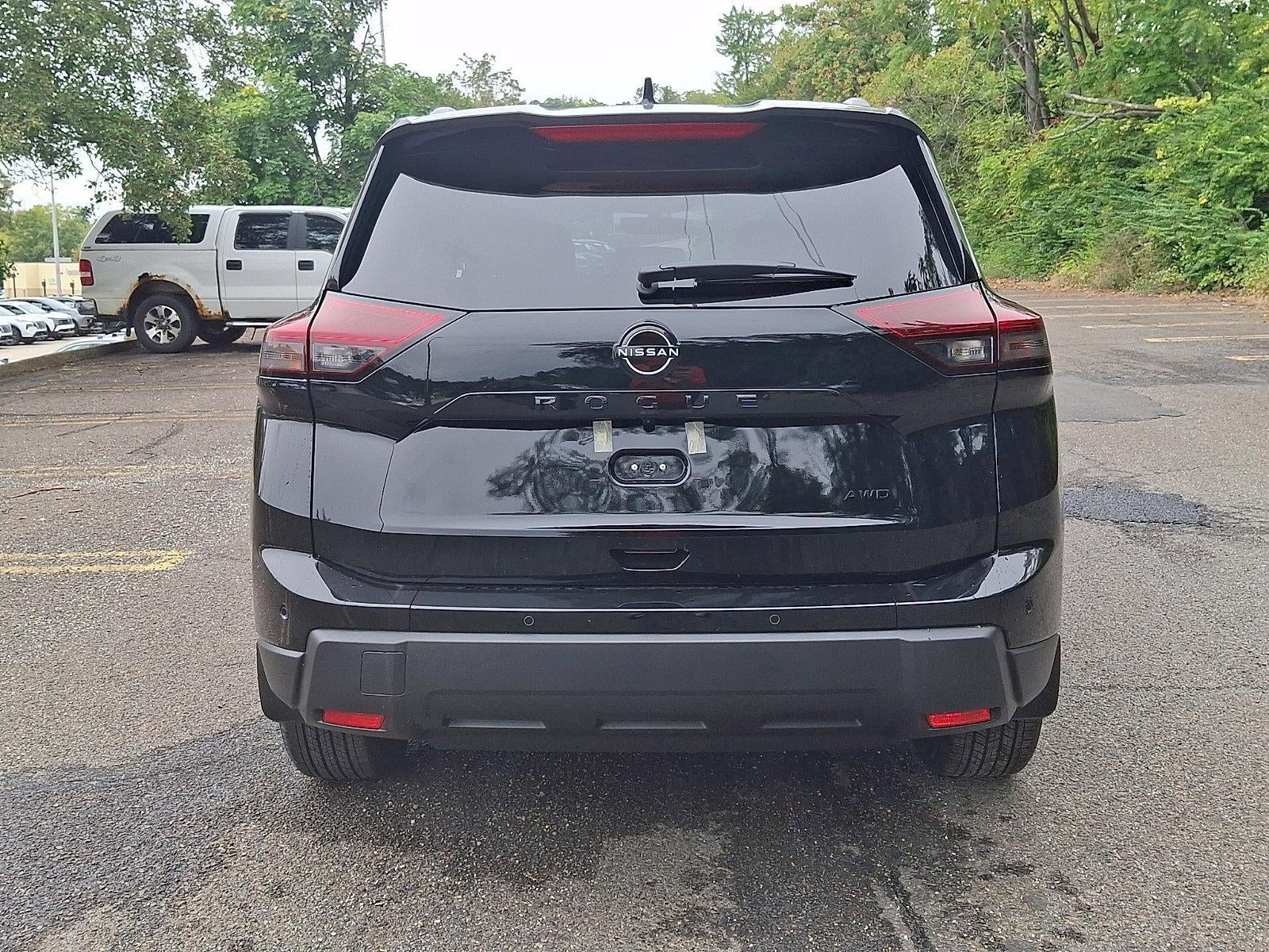 2026 Nissan Rogue Dark Armor™