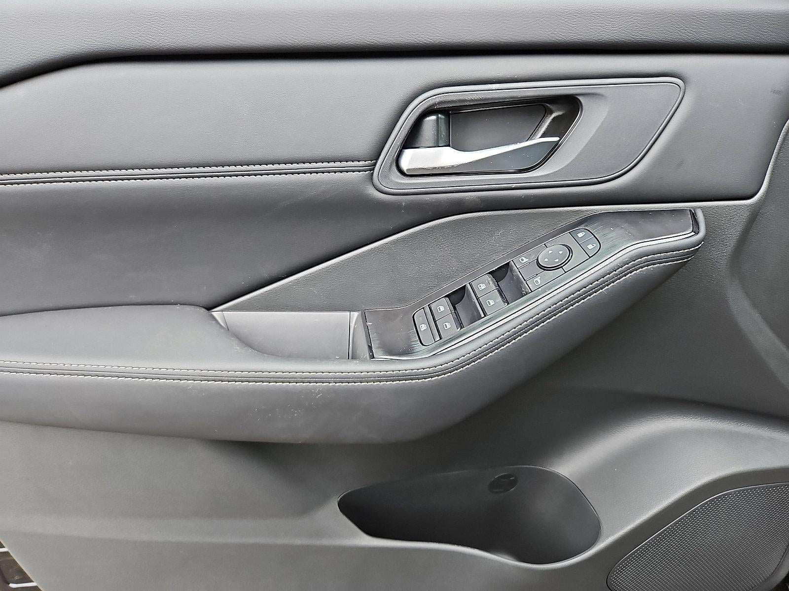 2026 Nissan Rogue 2026.5 AWD Dark Armor