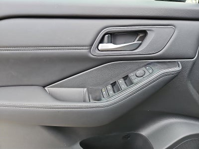 2026 Nissan Rogue 2026.5 AWD Dark Armor