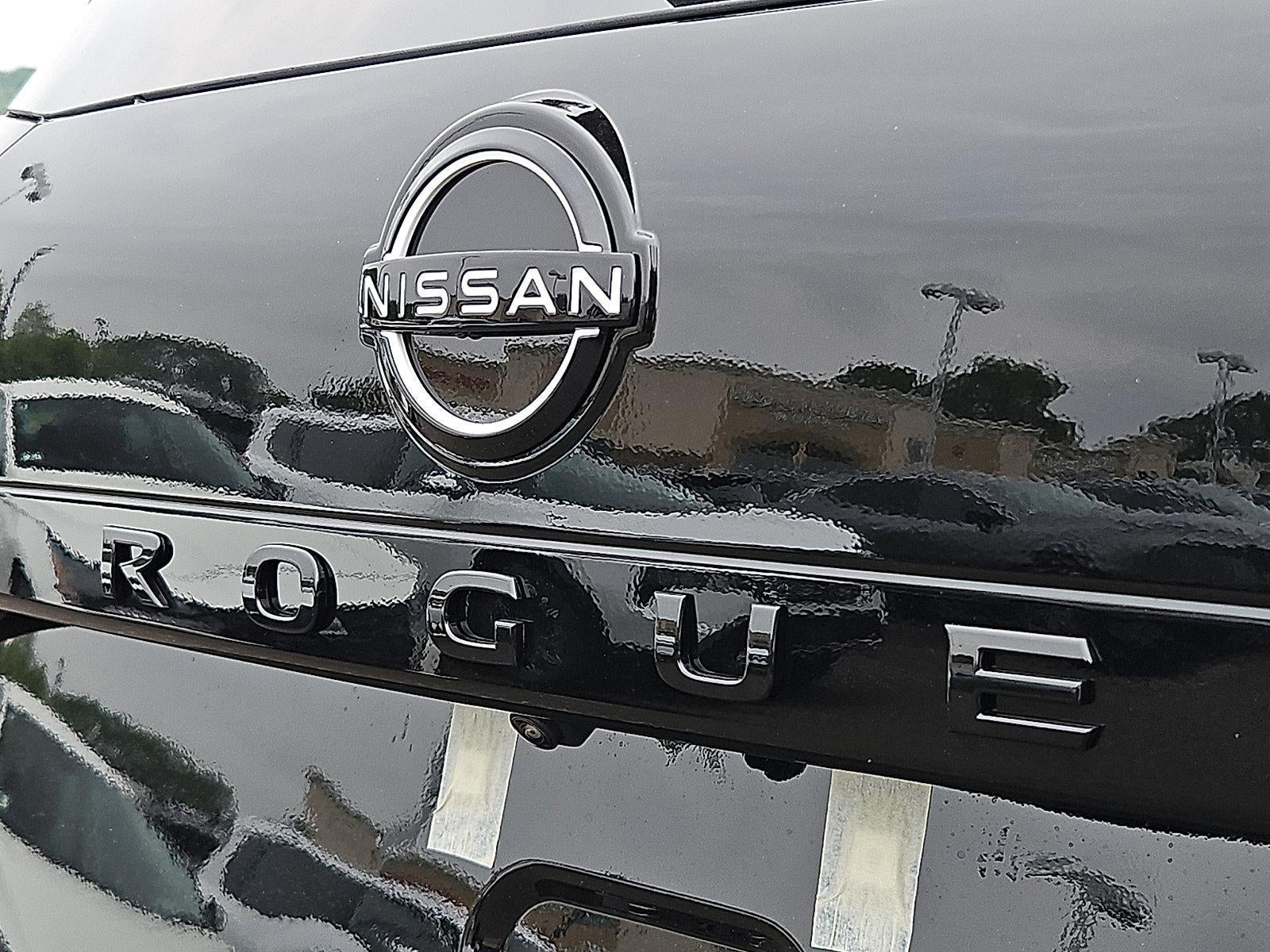 2026 Nissan Rogue Dark Armor™