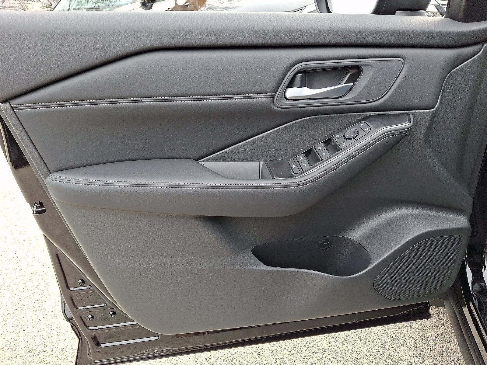 2026 Nissan N/A Dark Armor™